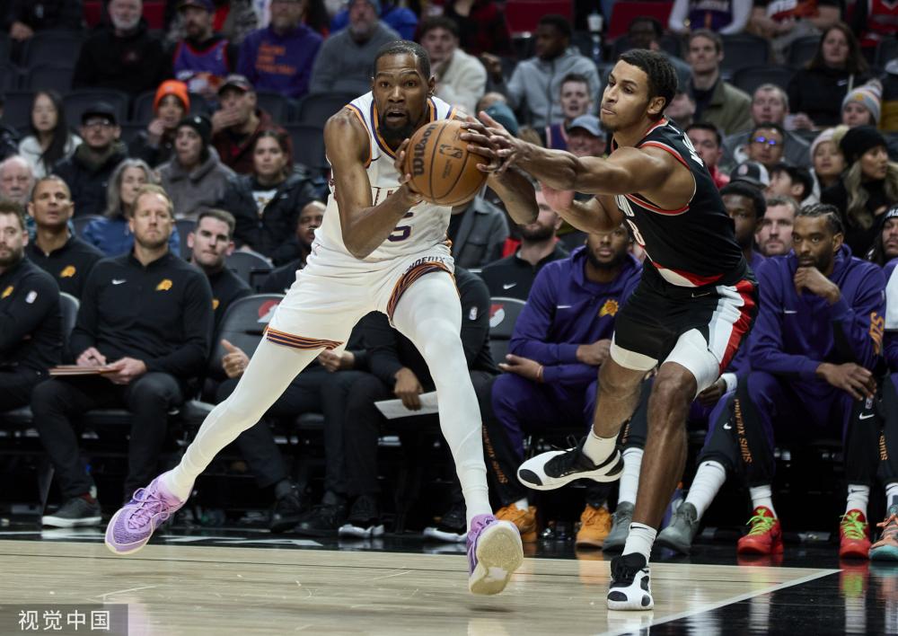 赛季的三分 赛季的三分